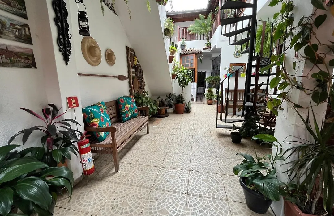 Hospedagem Villa Caiçara-1